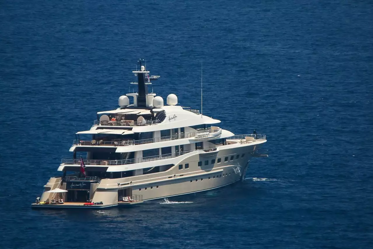 Yacht Here Comes The Sun – 83m – Amels – Alexander Dzhaparidze