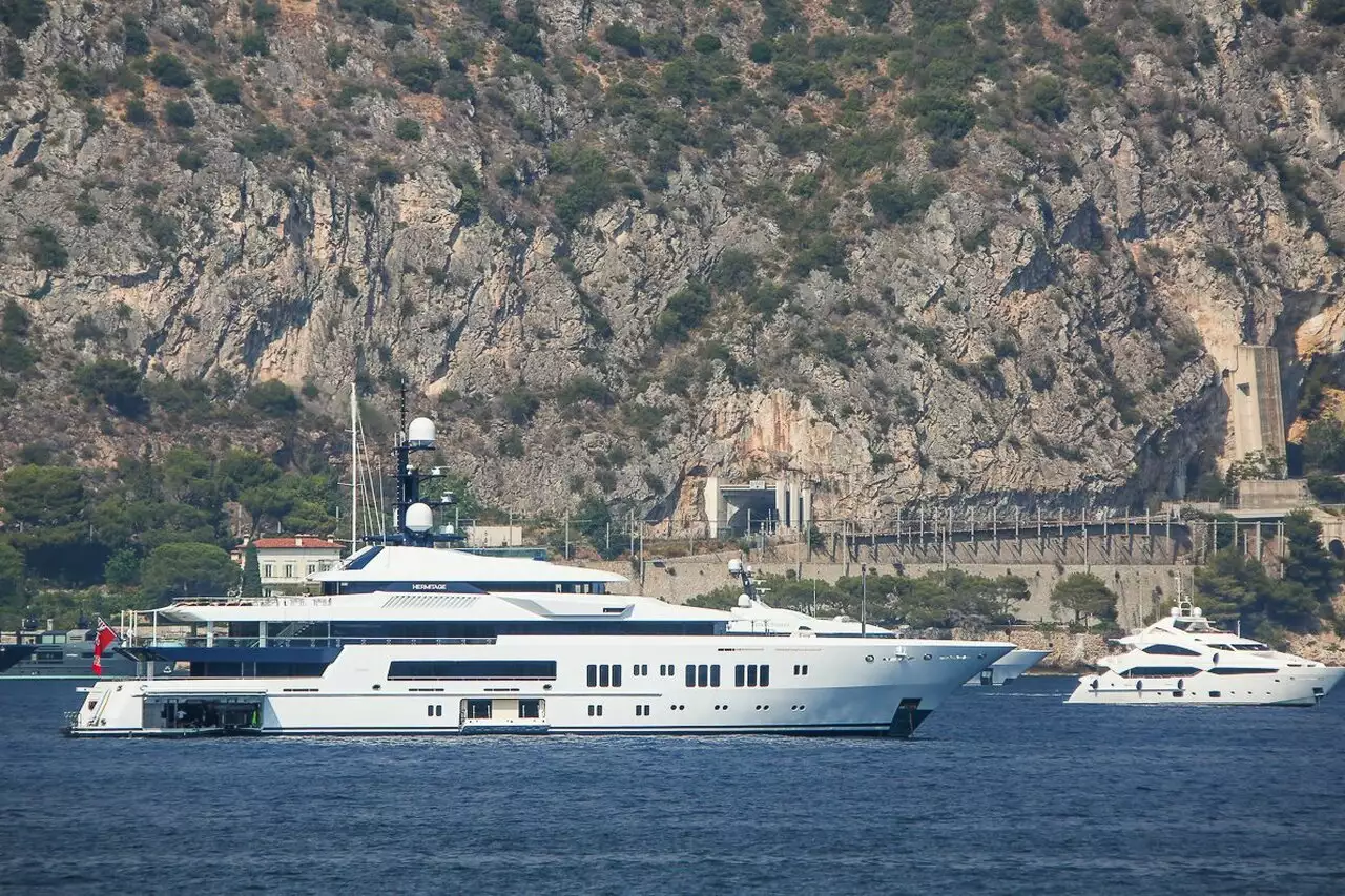 Iate HERMITAGE • Lurssen • 2011 • Proprietário Anatoly Sedykh