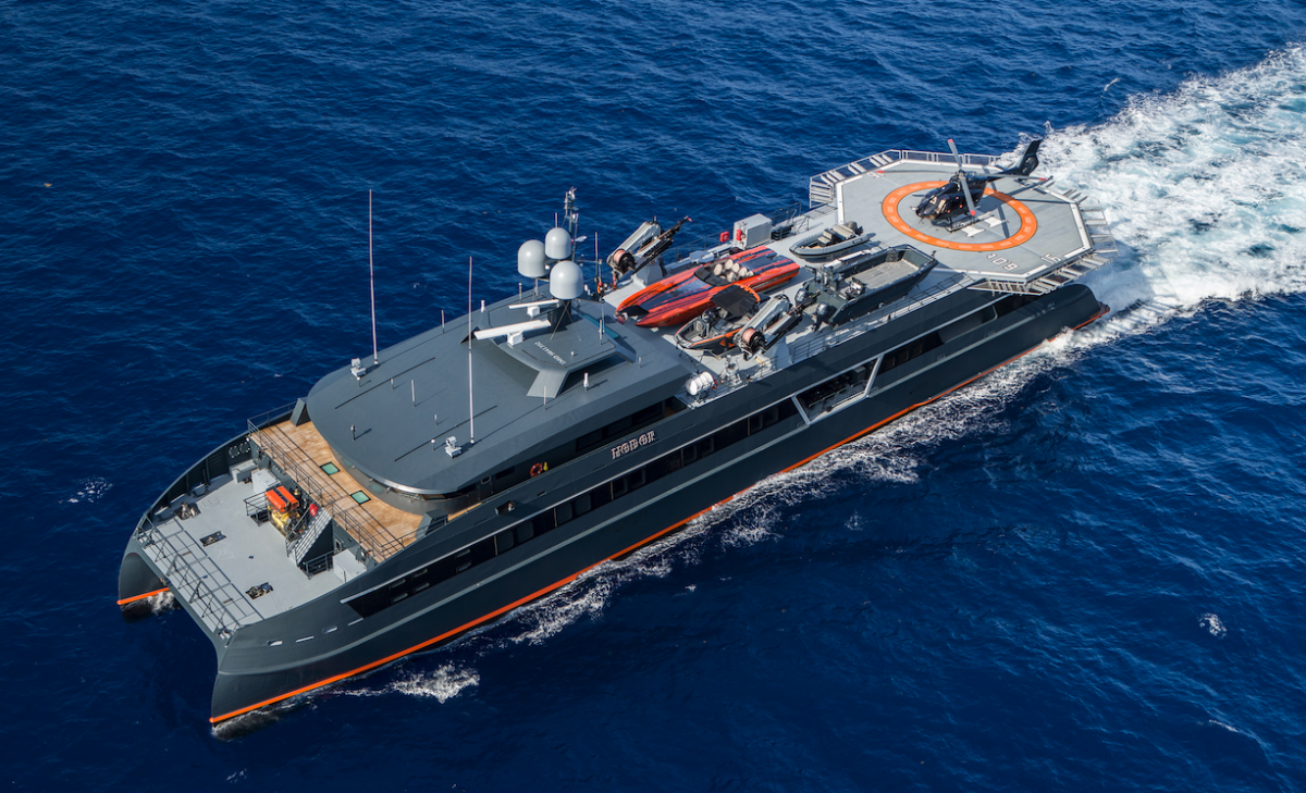 yacht Hodor (support vessel to Lonian) - Lorenzo Fertitta