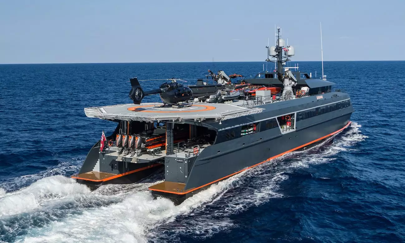 yacht Hodor (support vessel to Lonian) - Lorenzo Fertitta