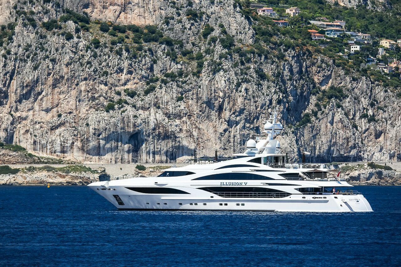 yacht Illusion V – Benetti – 2002 – Brett Palos