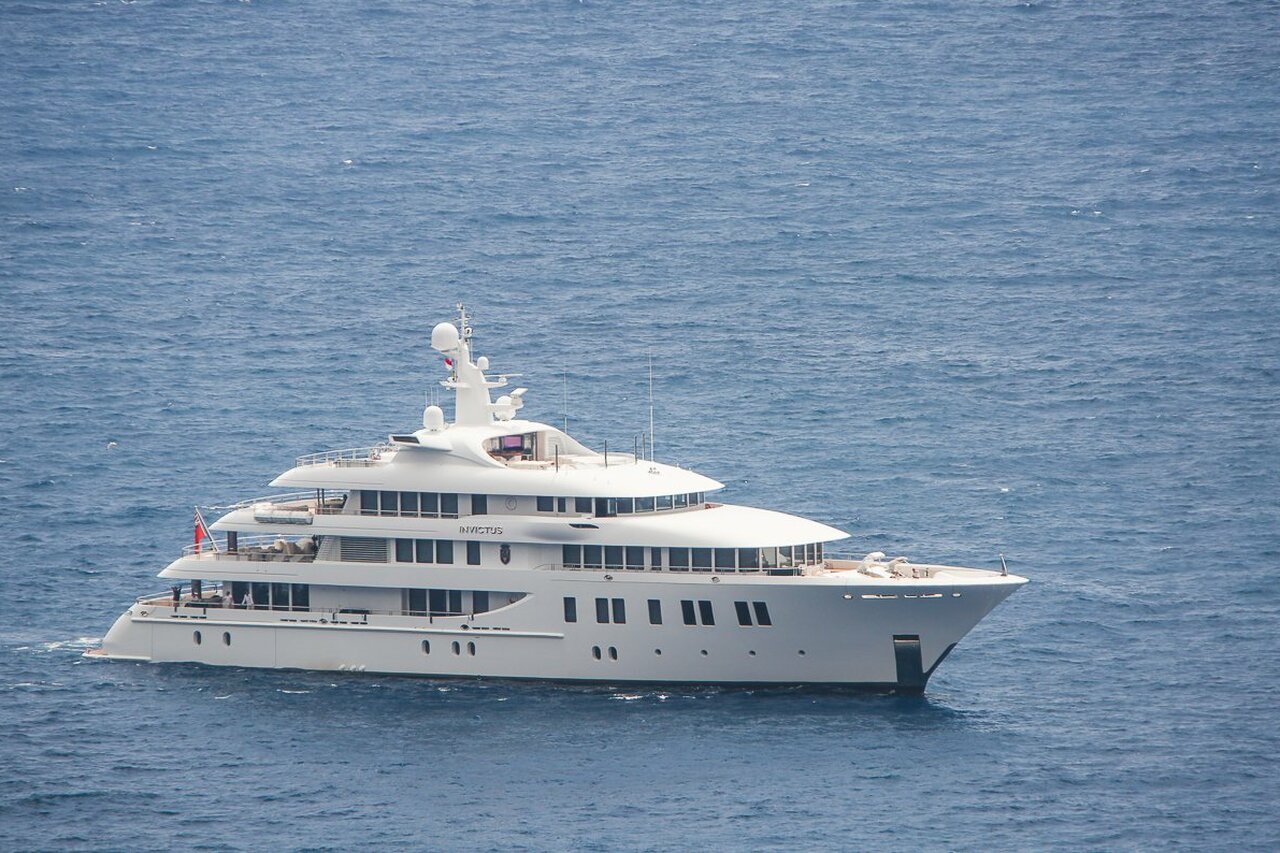 INVICTUS Yacht • Delta Marine • 2013 • Owner Rick Caruso