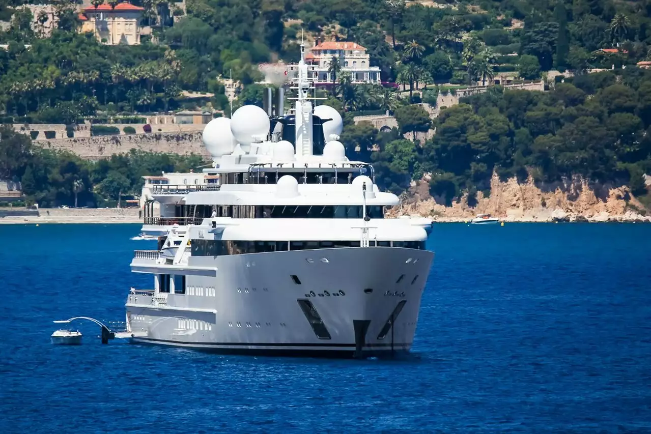 Яхта KATARA • Lurssen • 2010 г. • Владелец Эмир Катара