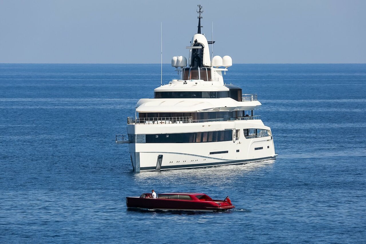 Yate LADY S • Feadship • 2018 • Propietario Dan Snyder