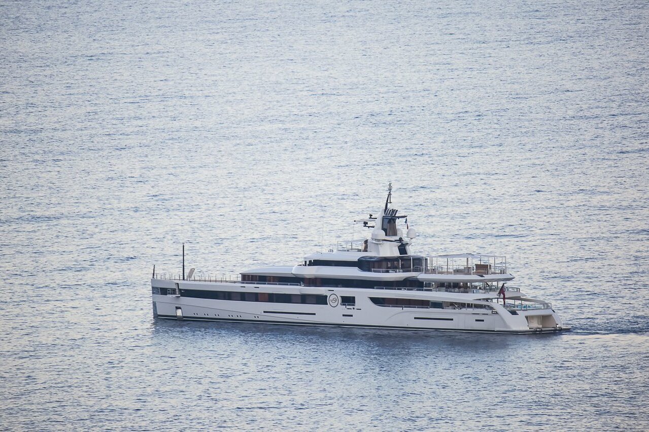 LADY S Yacht • Feadship • 2018 • Propriétaire Dan Snyder