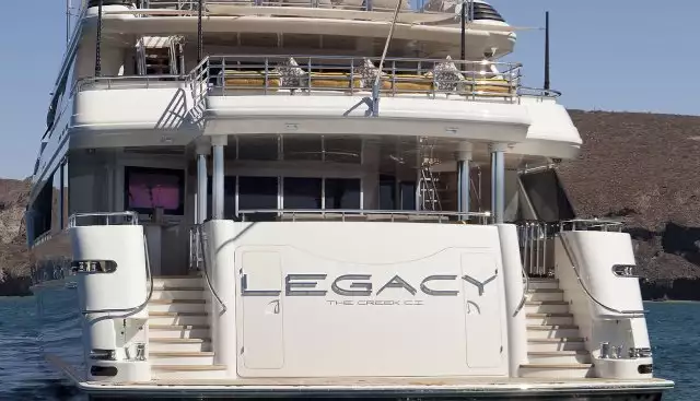 Яхта LEGACY • Вестпорт • 2012 г. • Владельцы Семья ДеВос