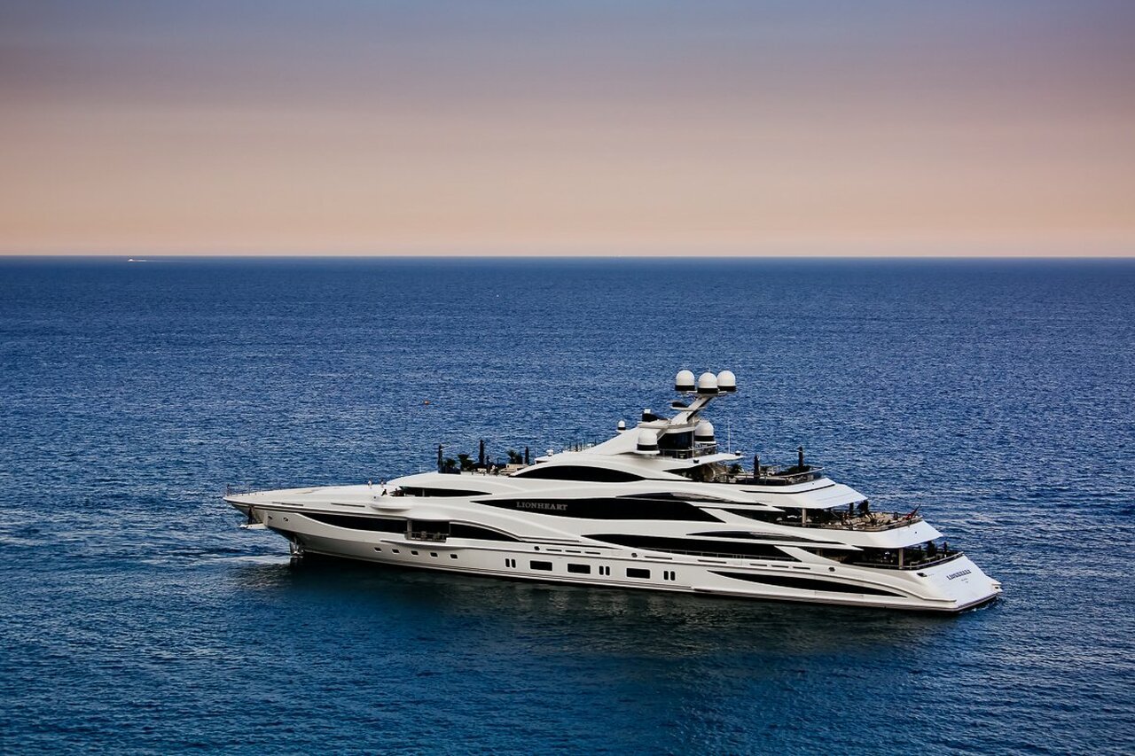 Yate LIONHEART • Benetti • 2016 • Propietario Philip Green