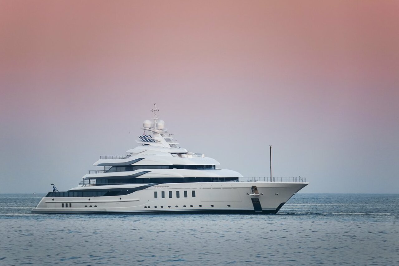 MADSUMMER Yacht • Jeffrey Soffer $250M Superyacht • Lurssen • 2019