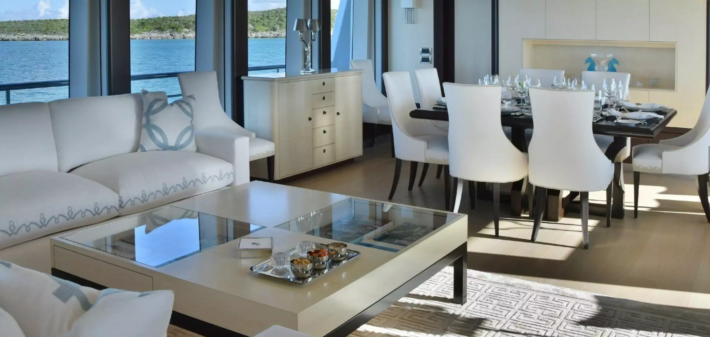 Interno dell'yacht di Lurssen Madsummer