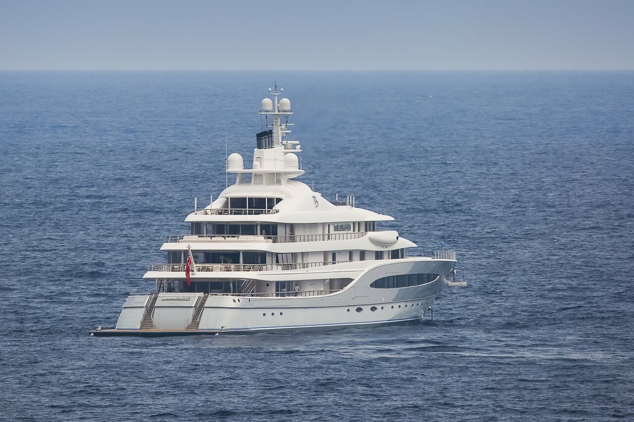 MAYAN QUEEN Yacht • Alberto Bailleres $175M Superyacht • Blohm & Voss • 2008