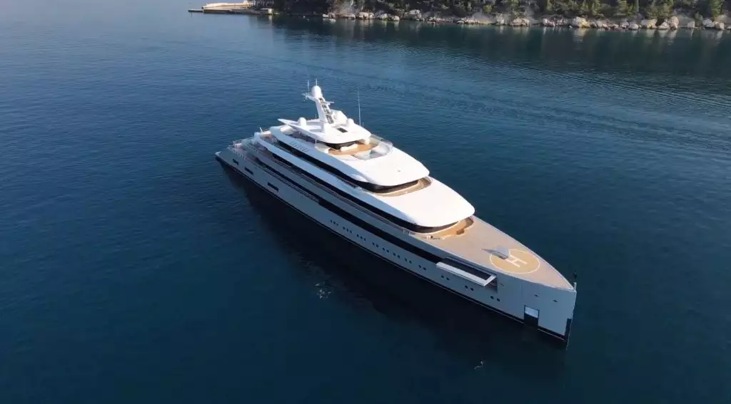 MOONRISE Jacht • Feadship • 2020 • Eigenaar Jan Koum