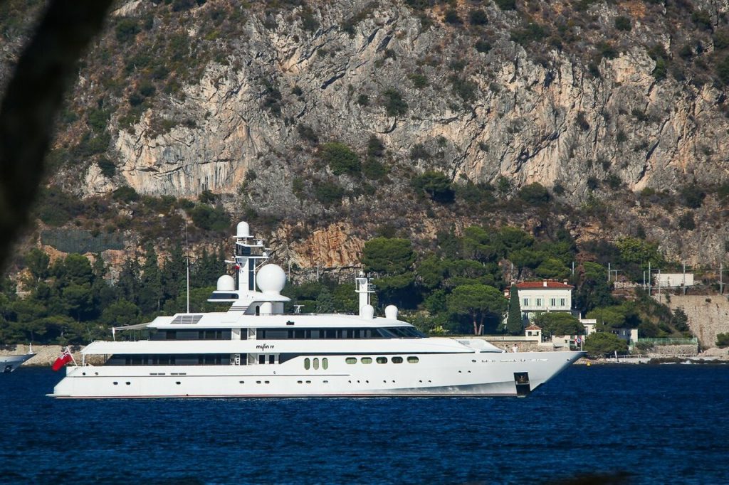 Superyachtfan: Mylin IV, Feadship, Royal Van Lent, 61 meter, 1992