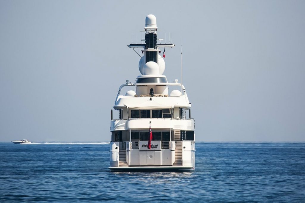 Яхта MYLIN IV • Feadship • 1992 • Владелец Микки Арисон