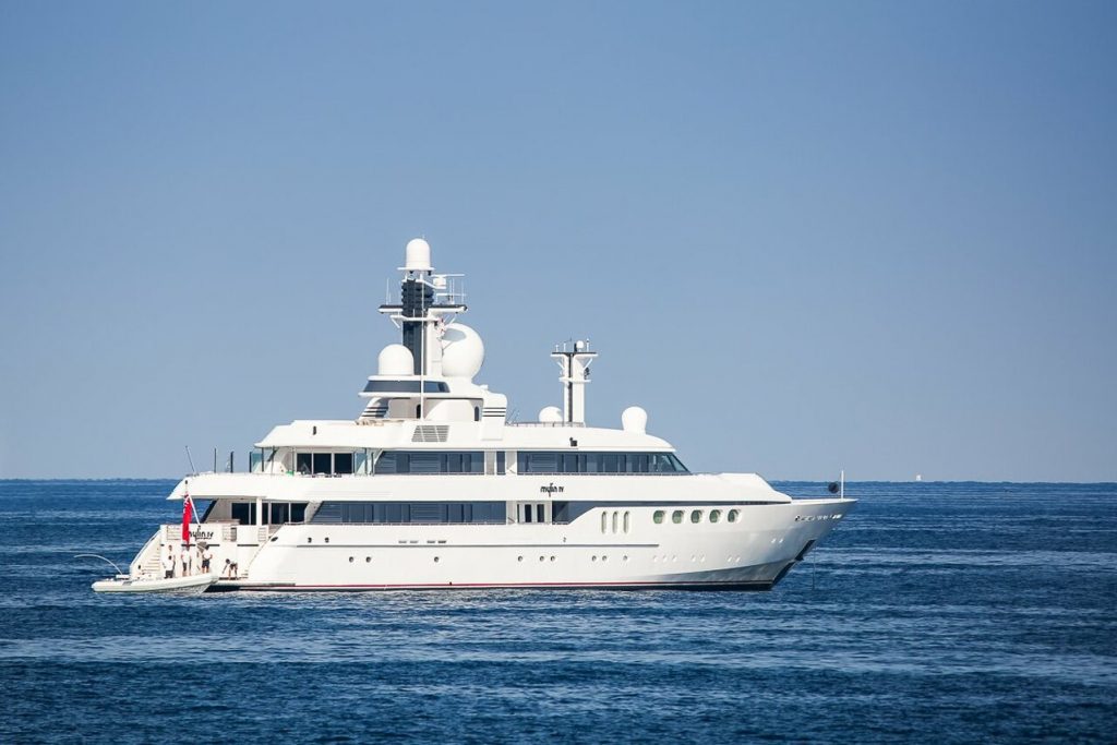 MYLIN IV Yacht • Feadship • 1992 • Propriétaire Micky Arison