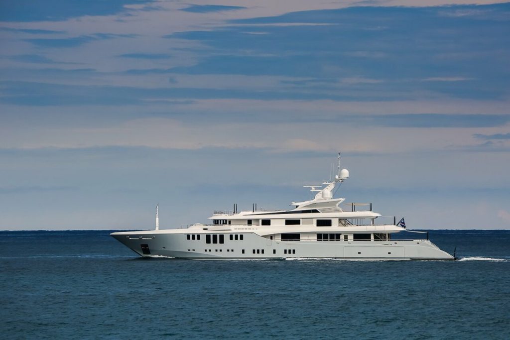 sir leonard blavatnik yacht