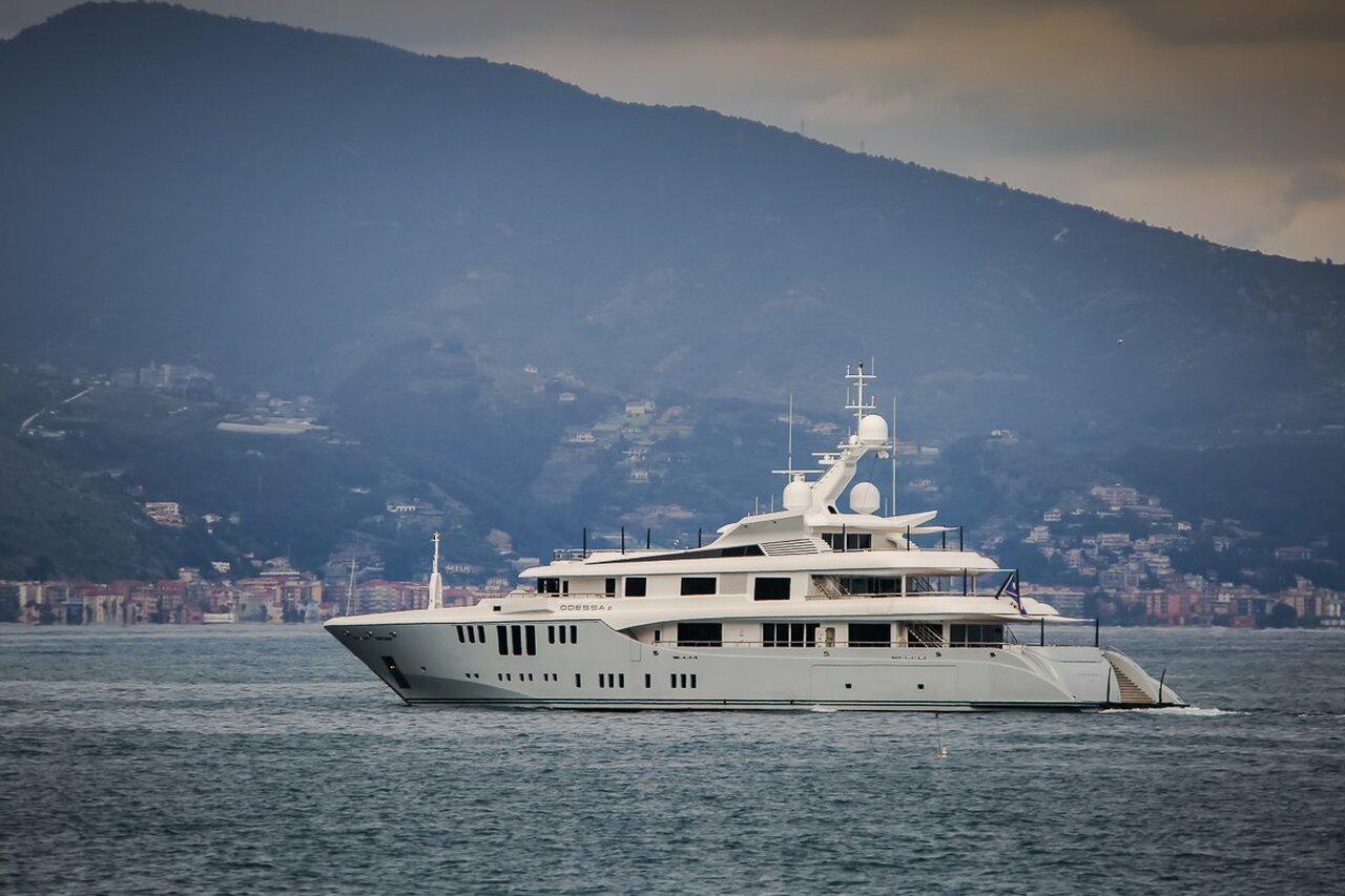 yacht Odessa II – 73m – Nobiskrug - Len Blavatnik