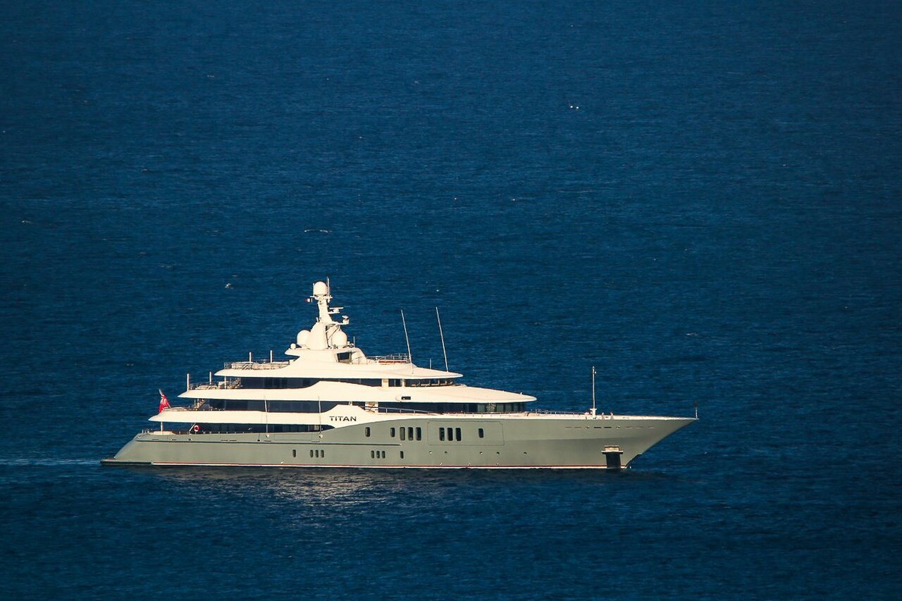 yacht Titan – 78m – Abeking & Rasmussen