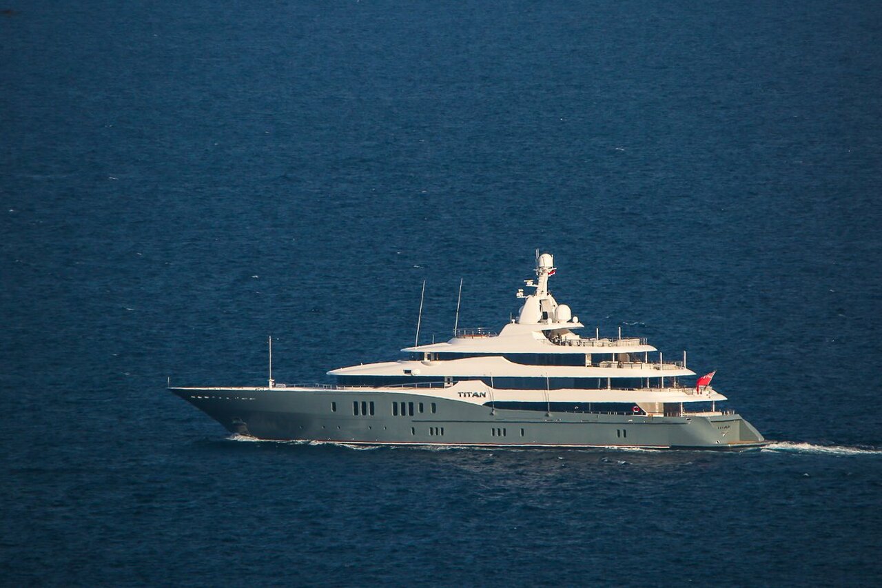 Yacht Titan – 78m – Abeking & Rasmussen