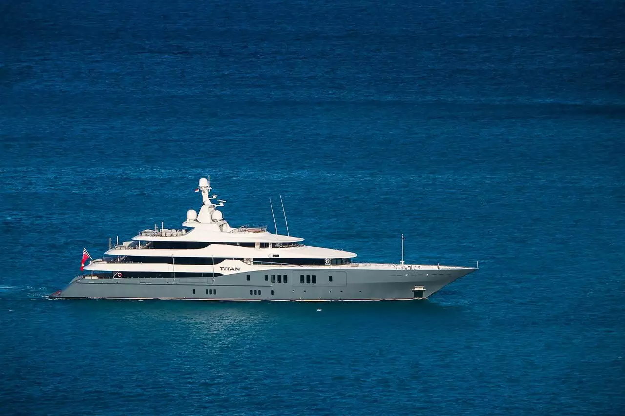 Yacht Titan – 78m – Abeking & Rasmussen