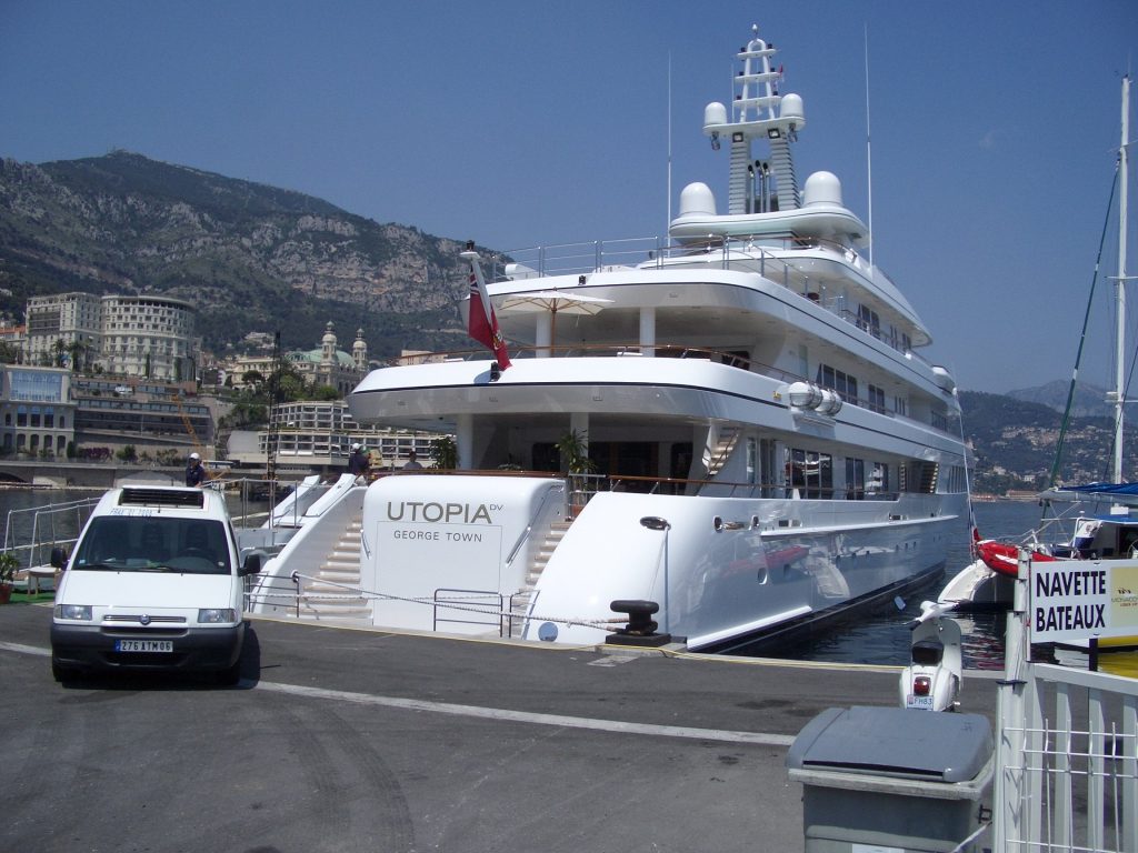 Yate UTOPIA • Feadship • 2004 • Propietario Bill Miller