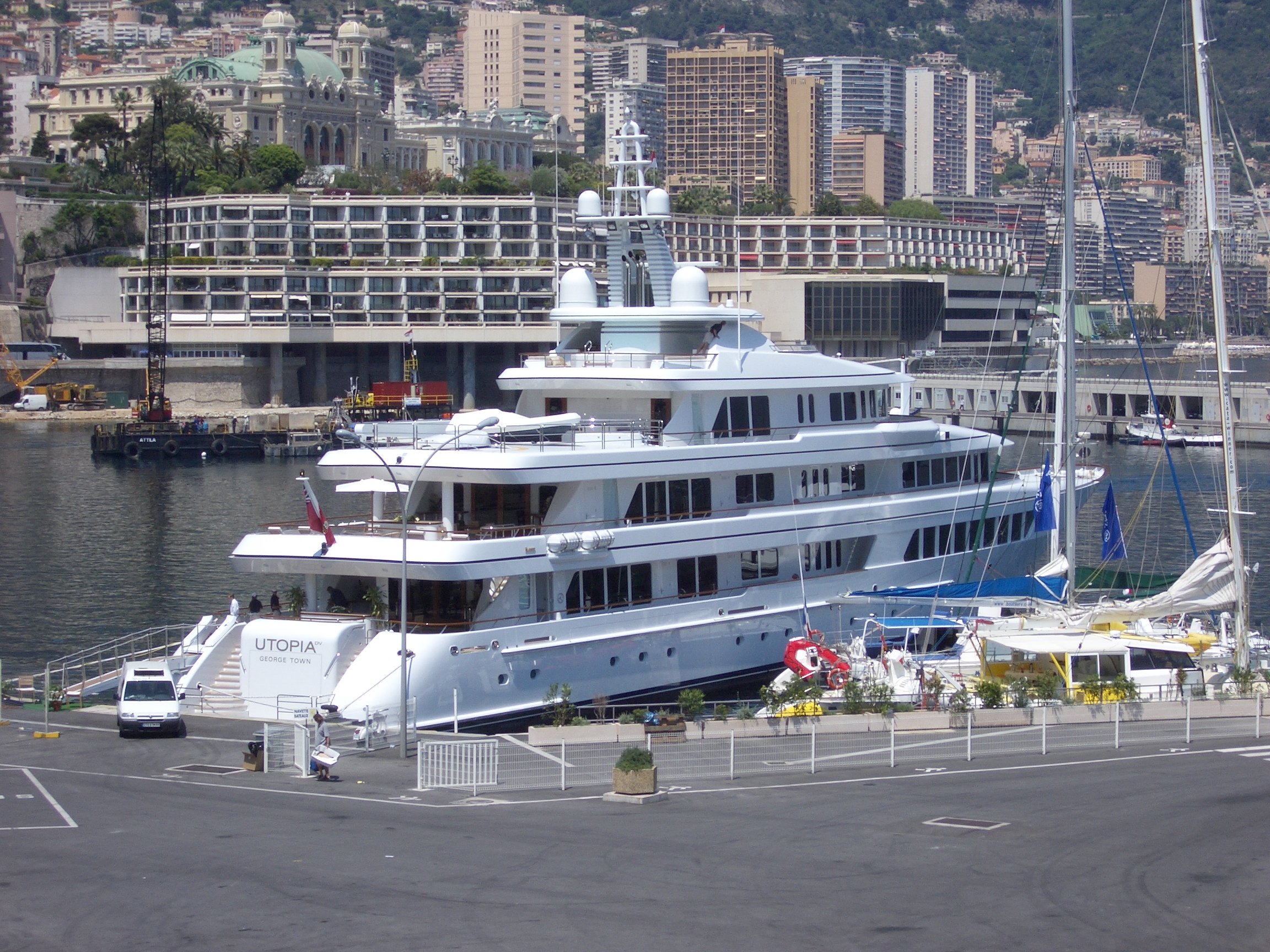 who owns mega yacht utopia