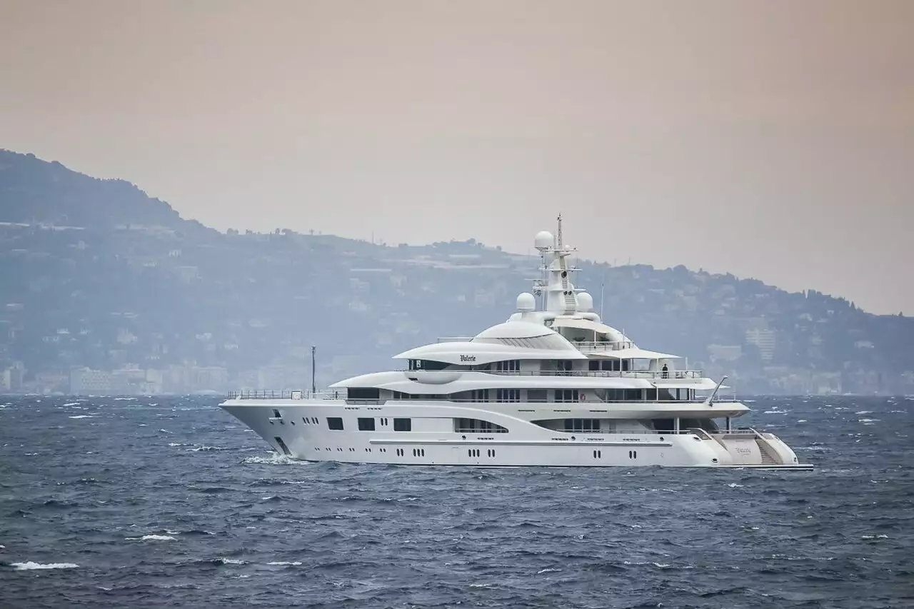 VALERIE Yacht • Lurssen • 2011 • Owner Sergey Chemezov