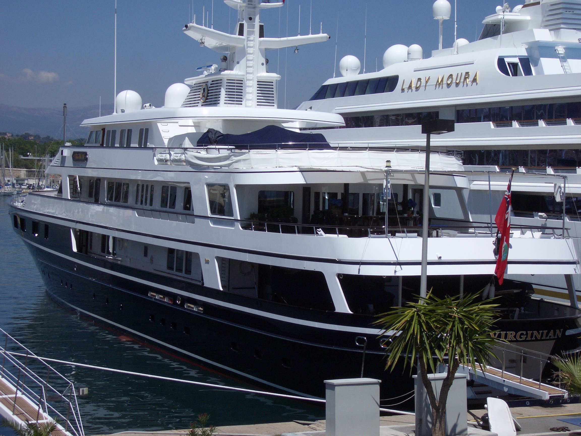 Яхта VIRGINIAN • Feadship • 1991 • Владелец Лорд Бэмфорд