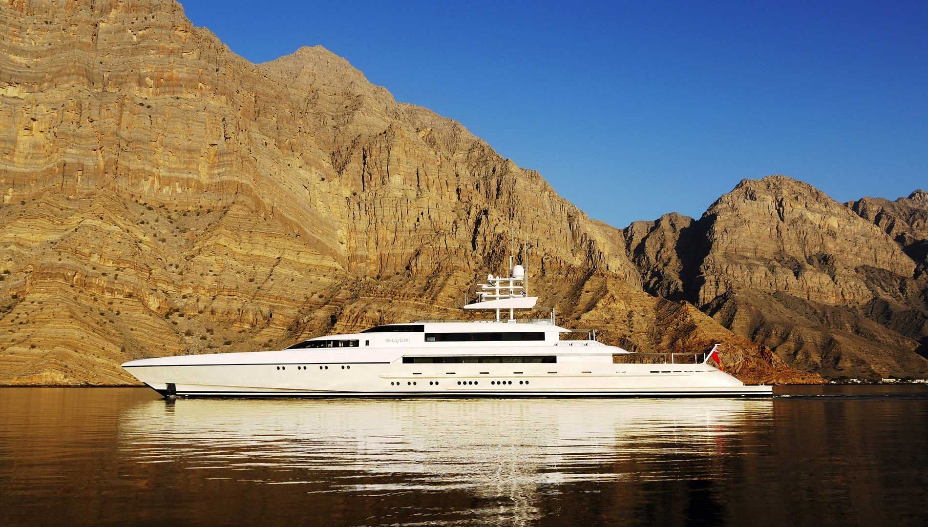 yacht Dragonfly - Silver Yachts - 2009 - Sergey Brin