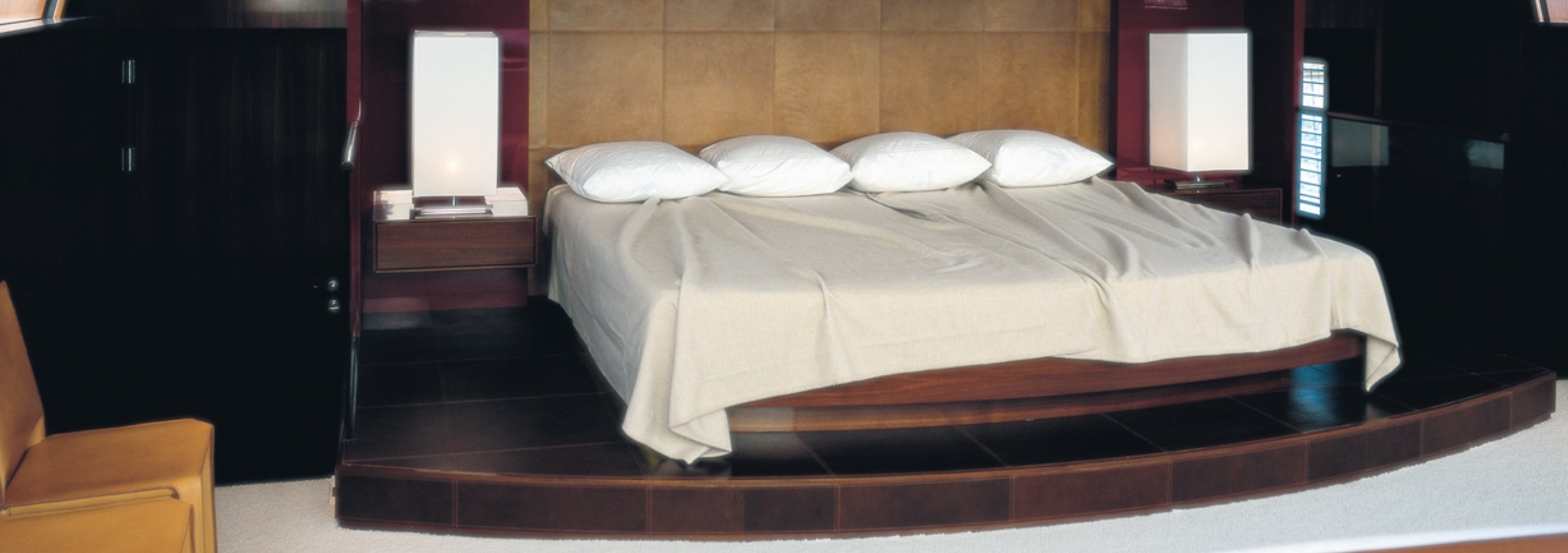 yacht Dragonfly intérieur