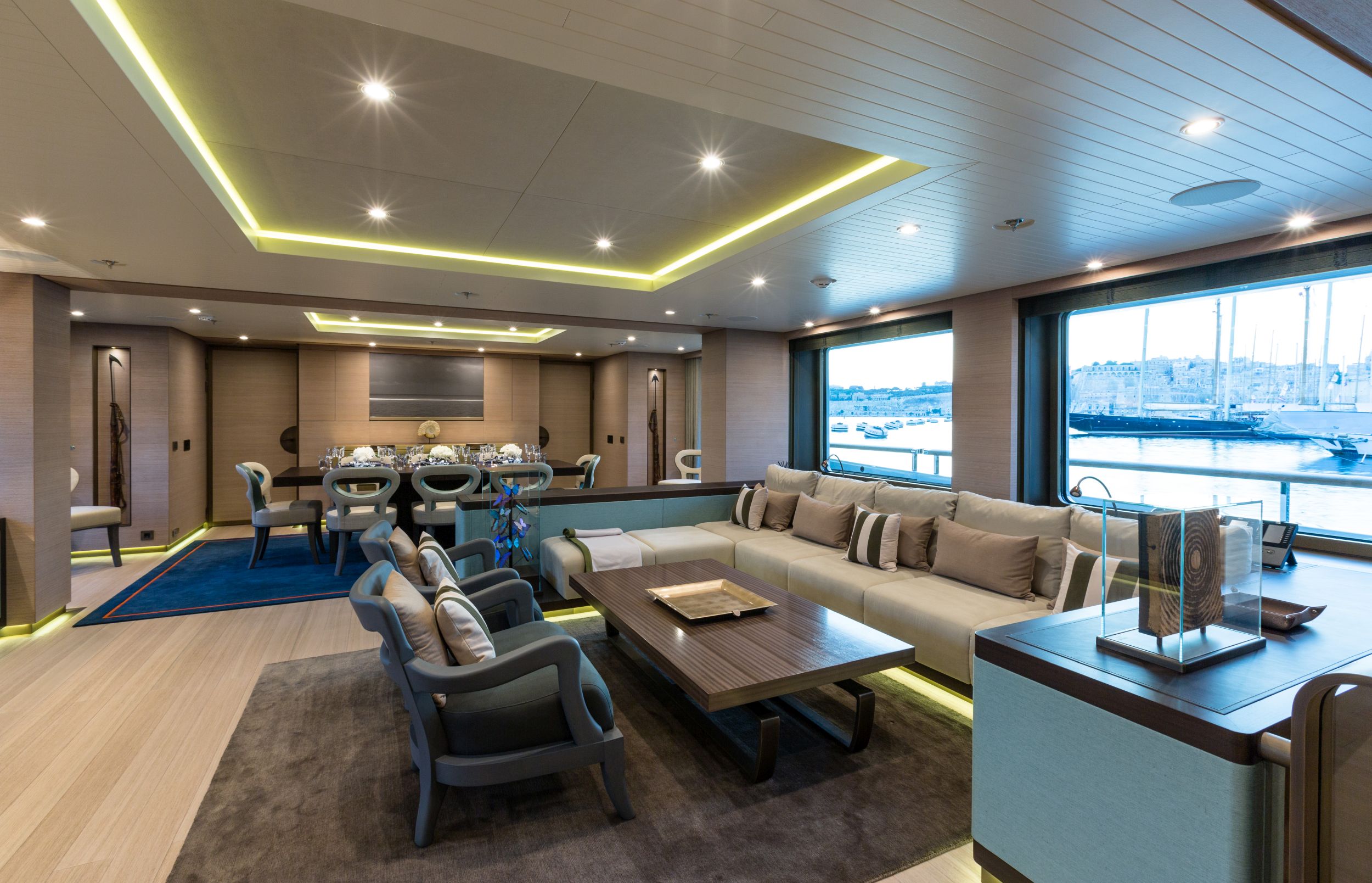 intérieur pour yacht Gene Machine