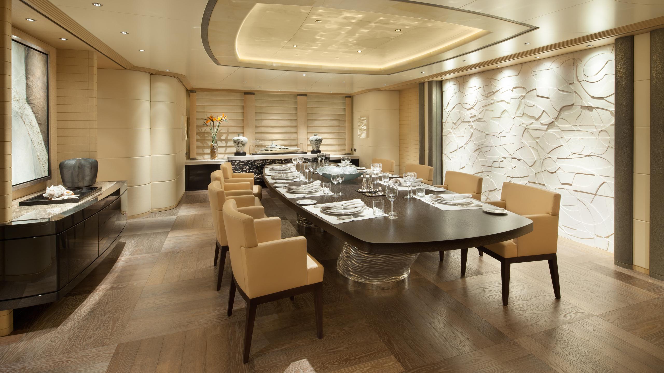 Abeking Rasmussen yacht GRACE interior