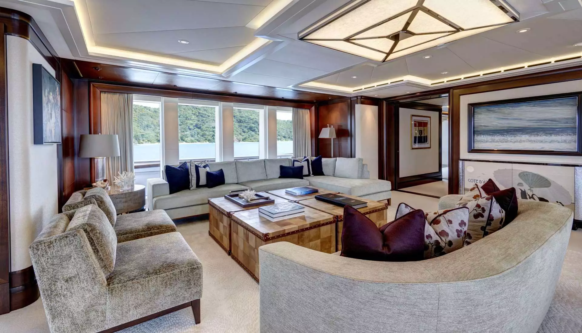 interno dell'Hampshire dell'yacht