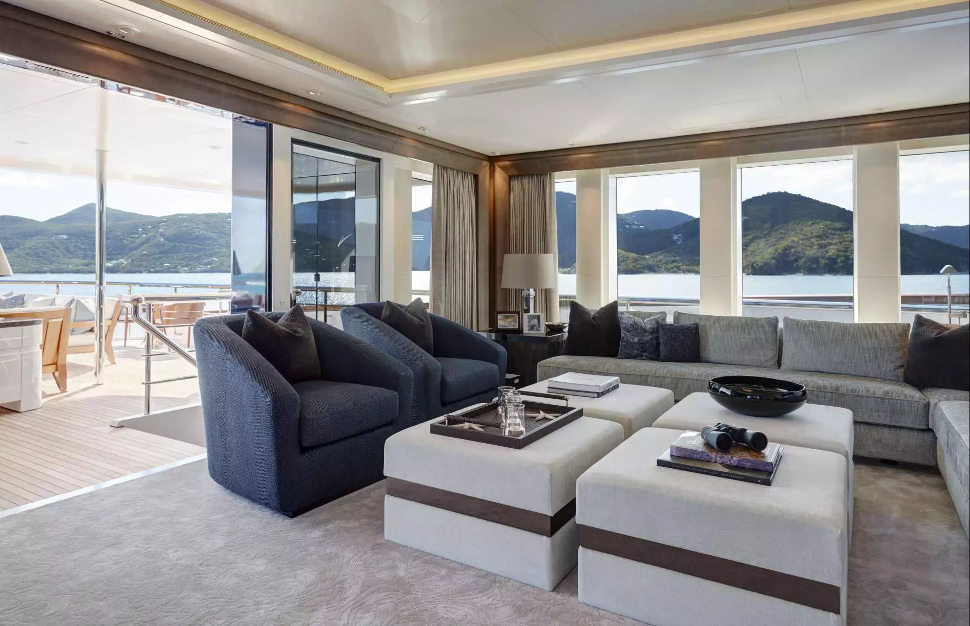 yacht Hampshire interior