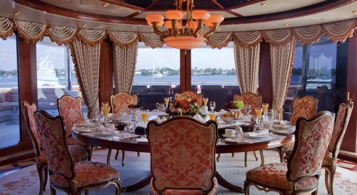 Lurssen yacht HORIZONS III interior