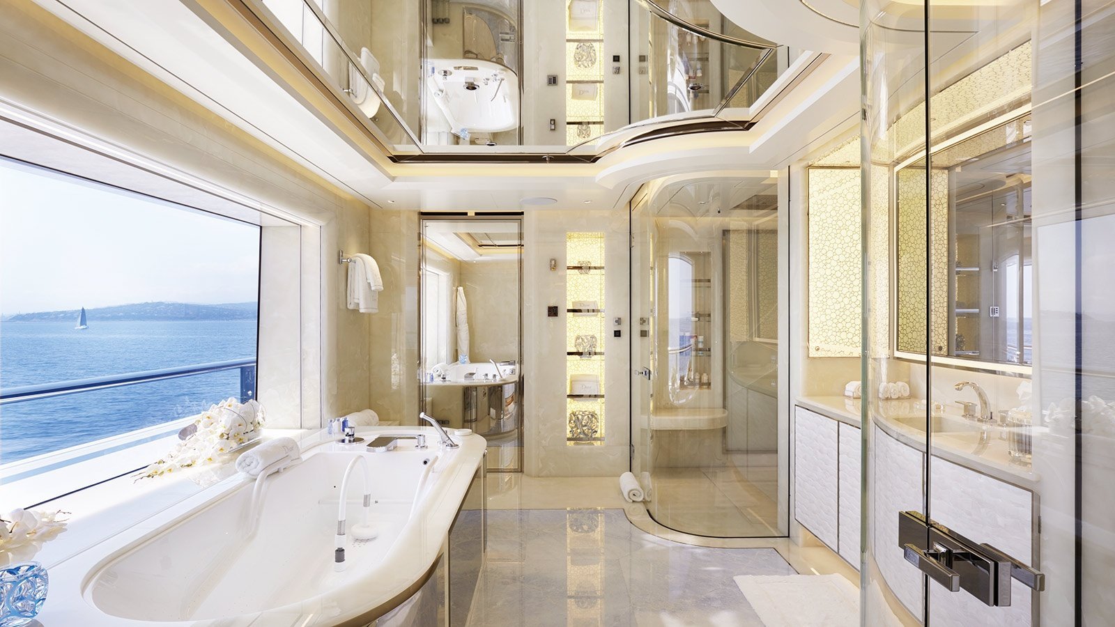 yacht Lady S interior