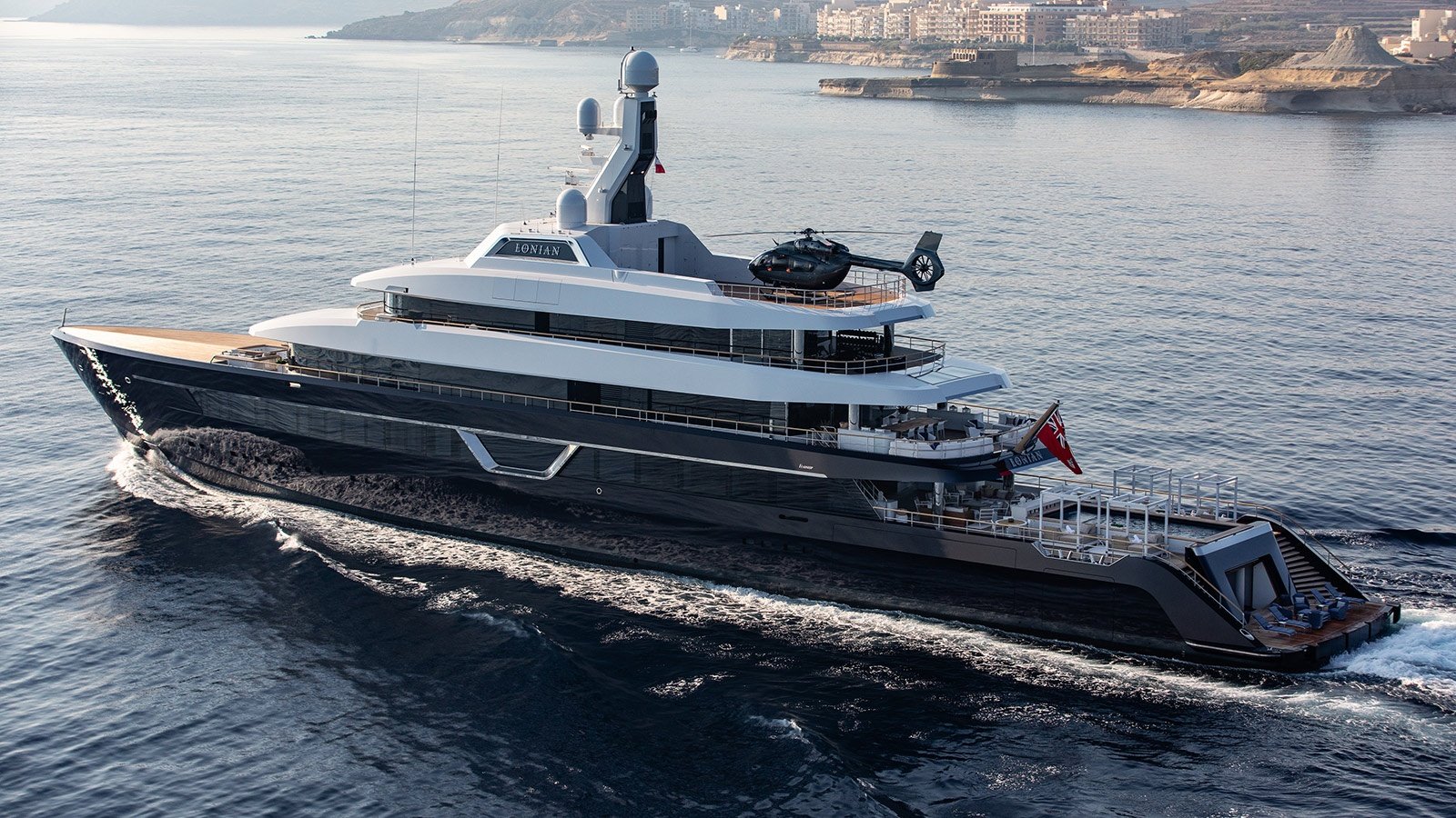 LONIAN Yacht • Feadship • 2018 • المالك Lorenzo Fertitta