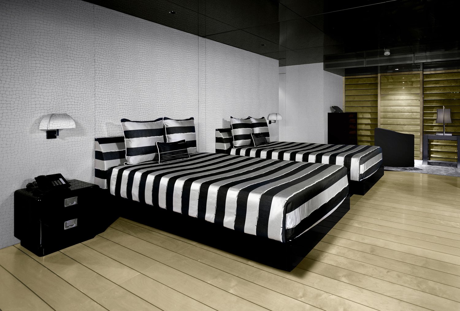 yacht Main interior – Armani