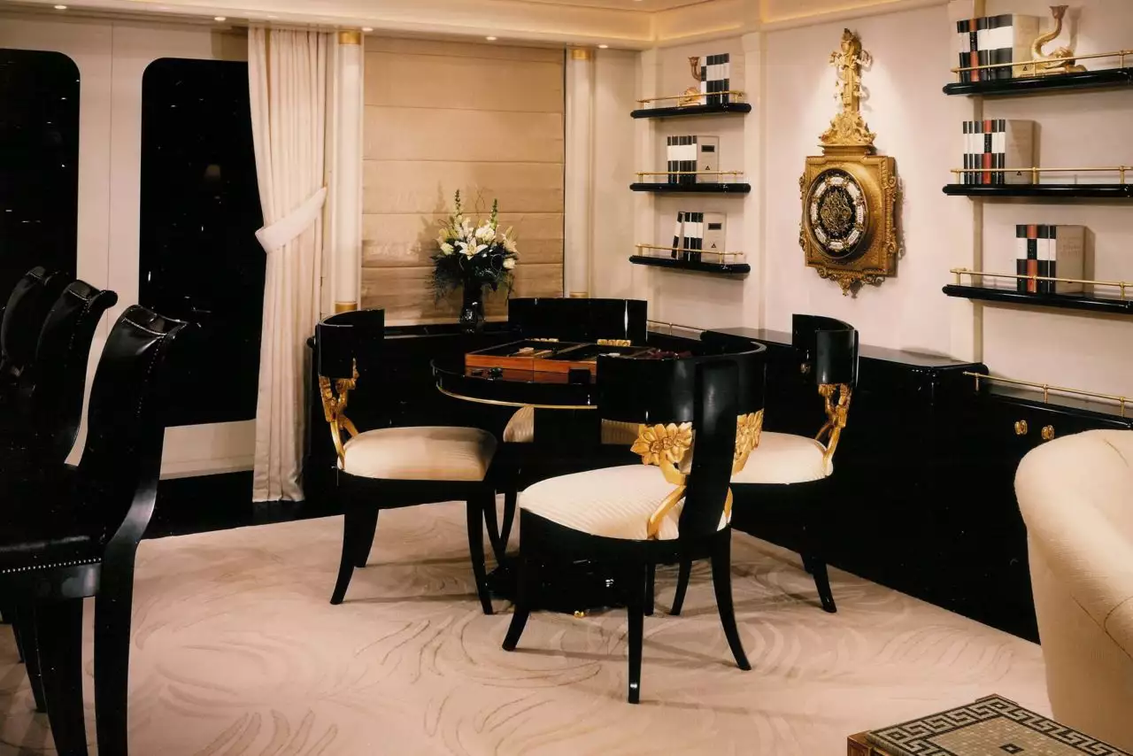 Interior del yate Feadship Ostar