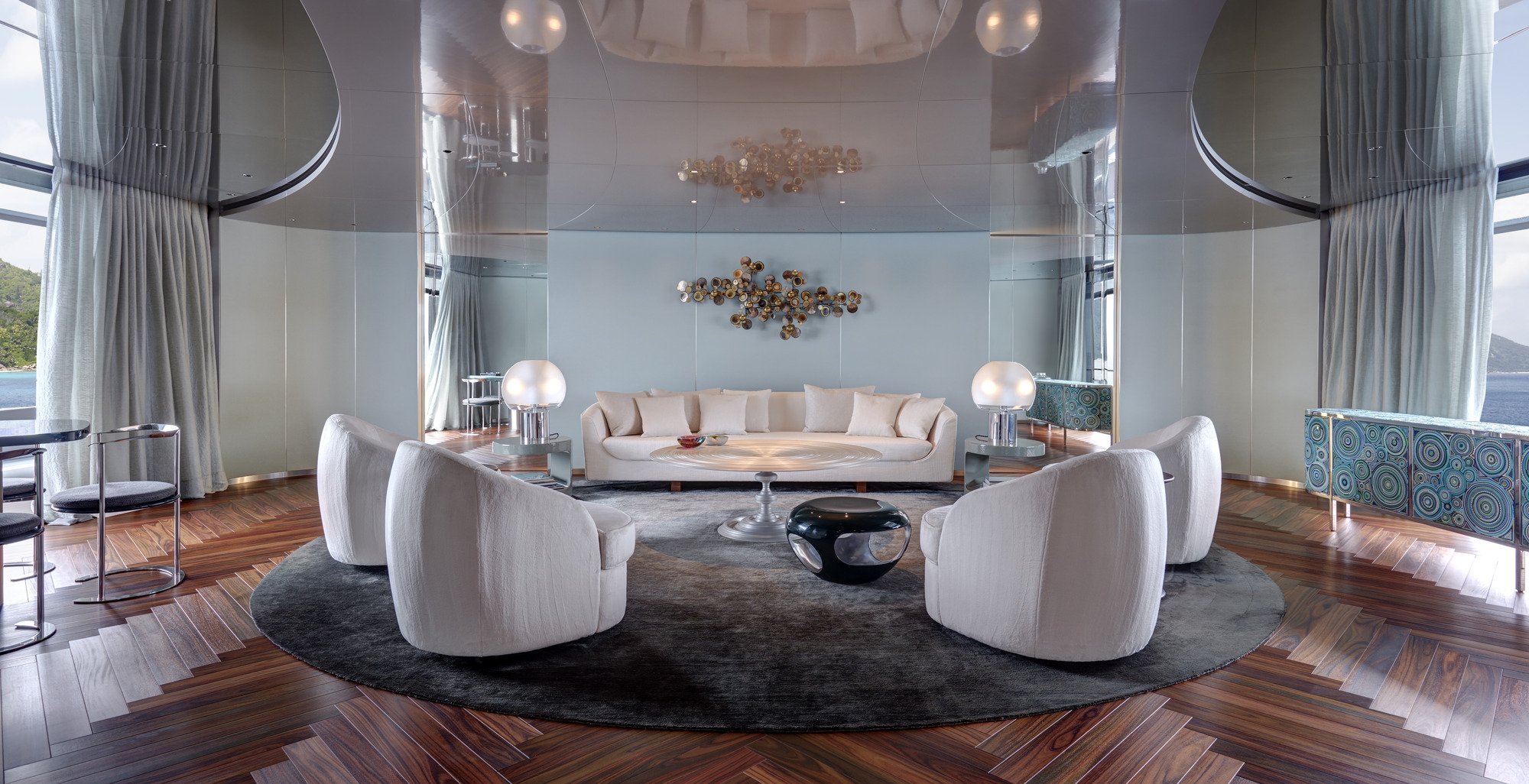 Interno della savana dell'yacht di Feadship