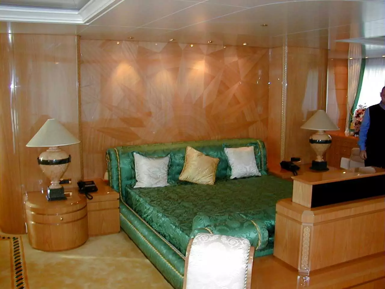 Intérieur du yacht Oceanco Stargate