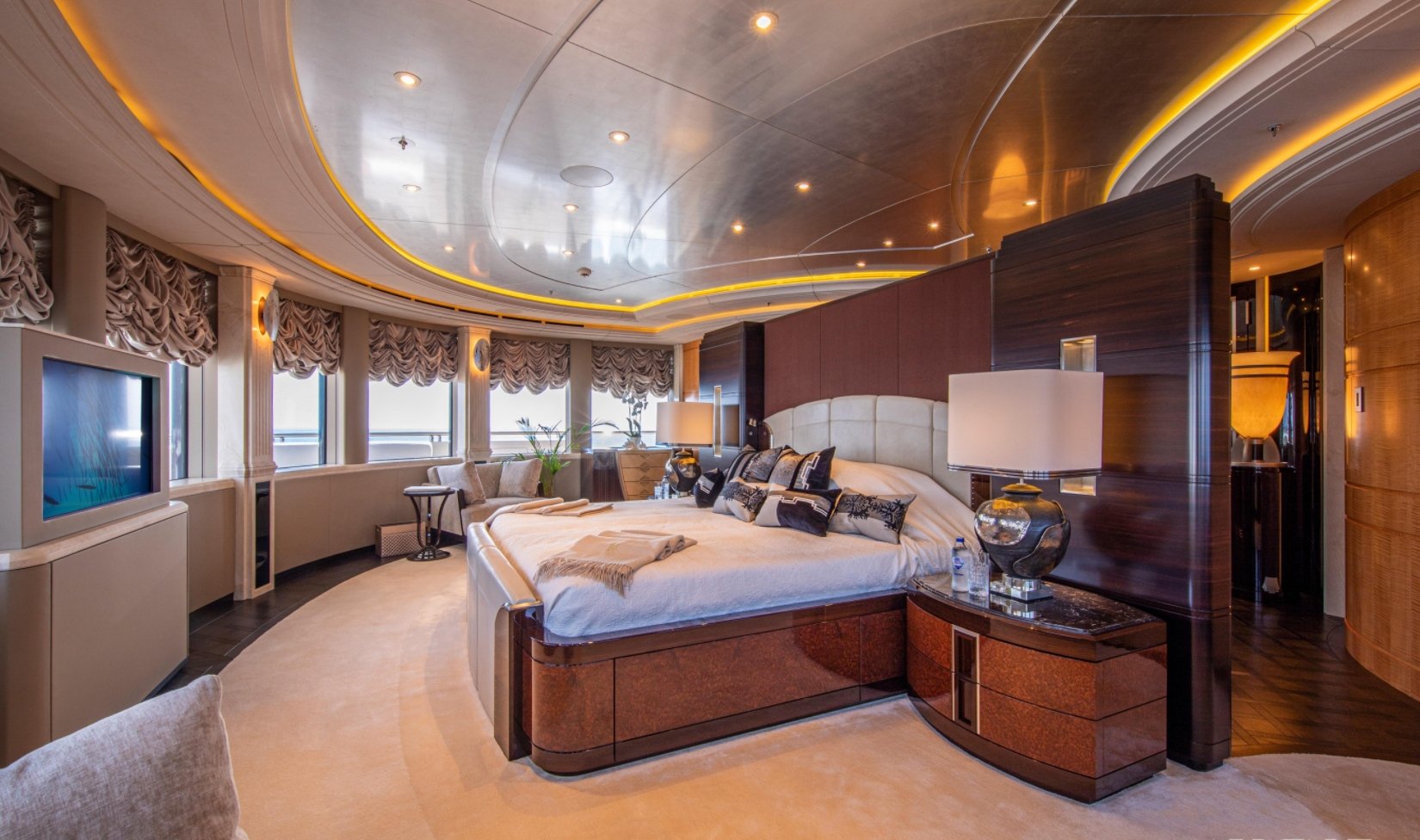 yacht Valérie intérieur