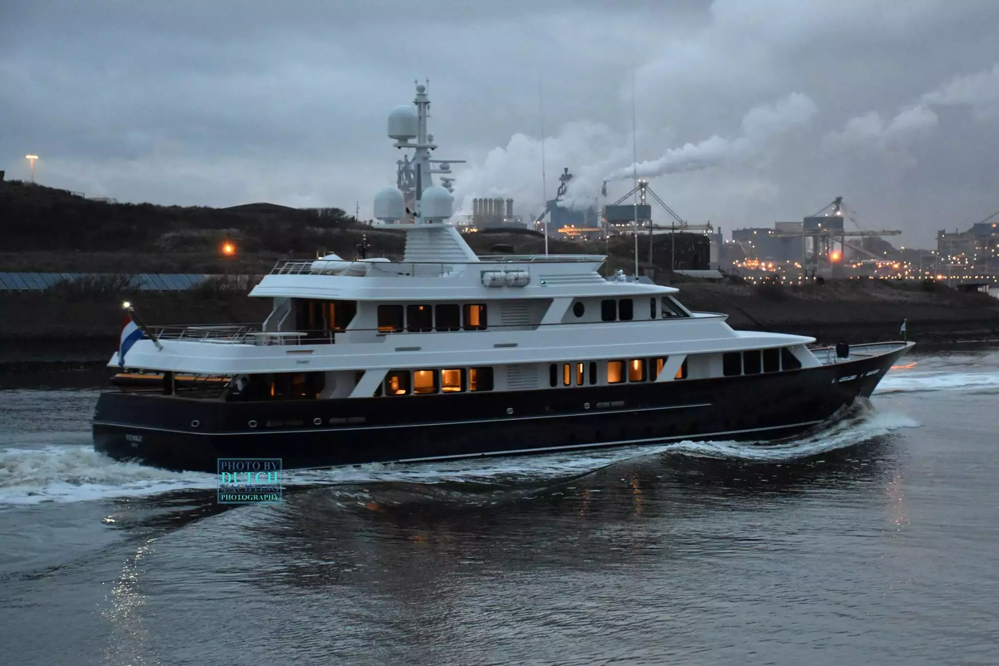 yacht Valoria B - Feadship - 2019 - Amancio Ortega