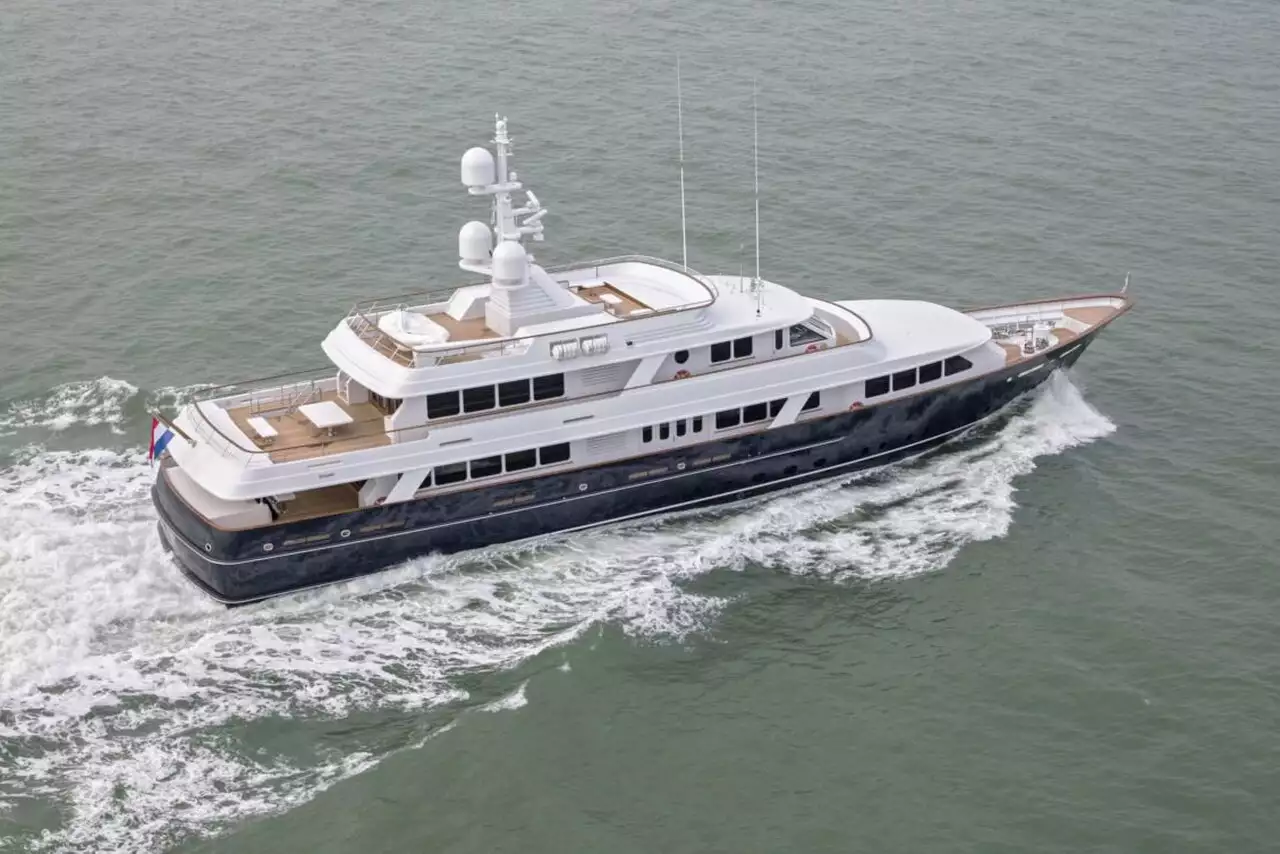 yacht Valoria B - Feadship - 2019 - Amancio Ortega