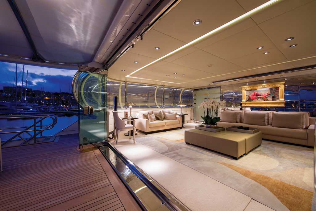 yacht Zeus interior
