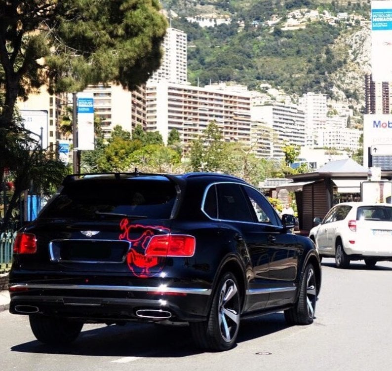 Légende noire Bentley Bentayga