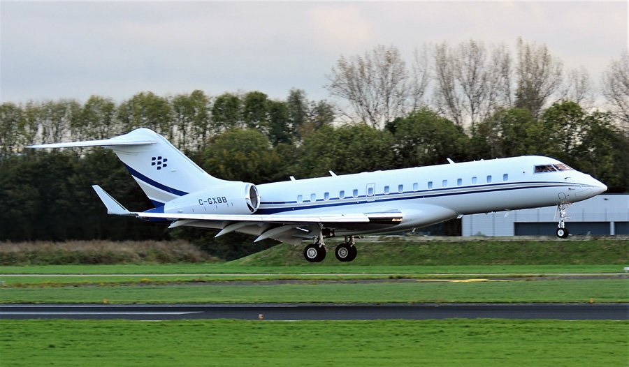 C-GXBB Bombardier Mike Lazaridis-jet