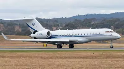 Avión C-GXBB Bombardier Mike Lazaridis