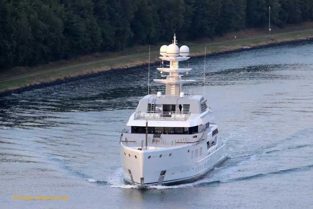 Iate ELYSIAN • Lurssen • 2014 • Proprietário John Henry