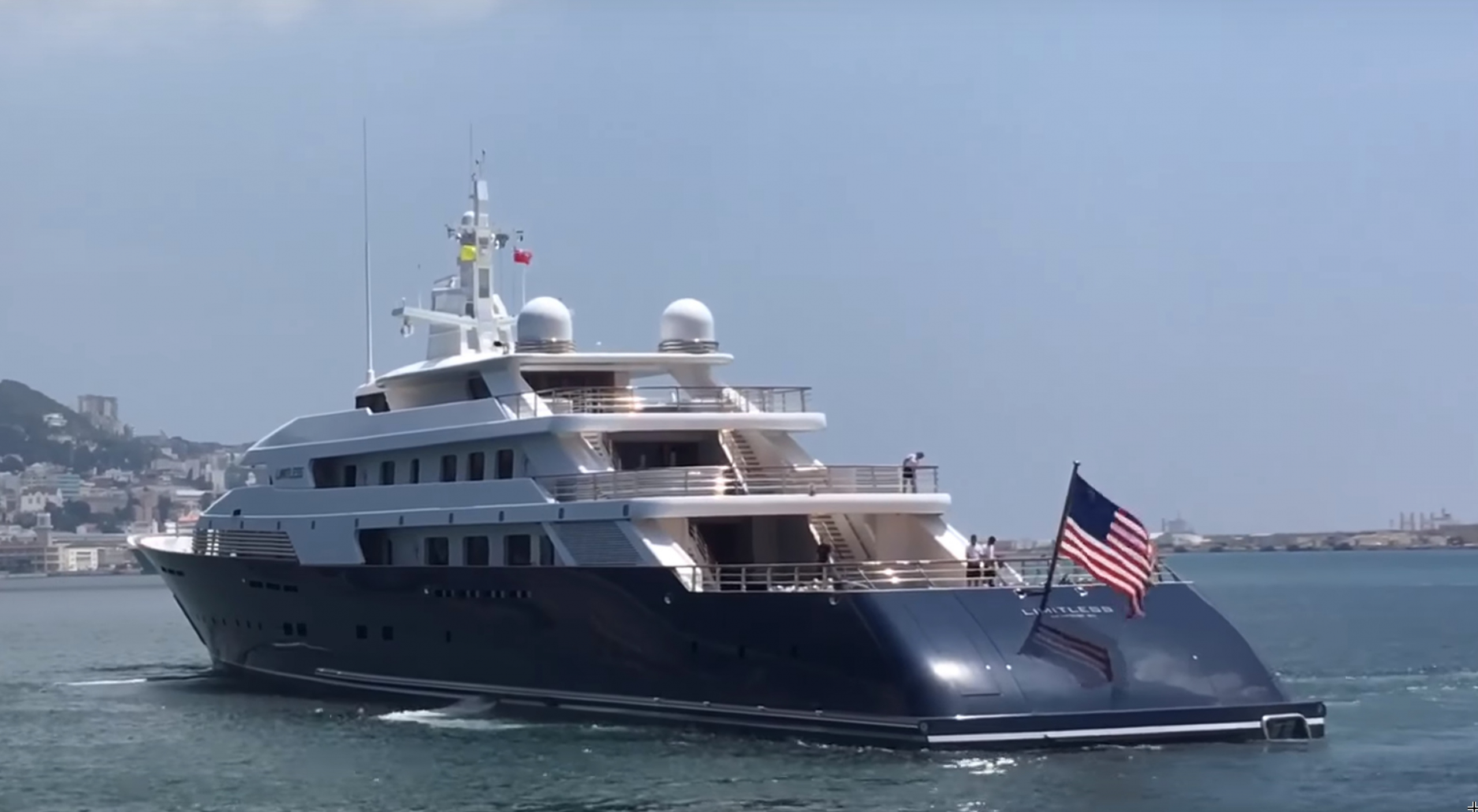 leslie wexner yacht limitless