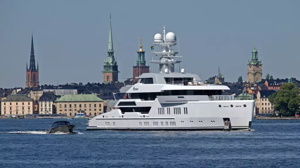 ELYSIAN Yacht • Lurssen • 2014 • ਮਾਲਕ ਜੌਹਨ ਹੈਨਰੀ